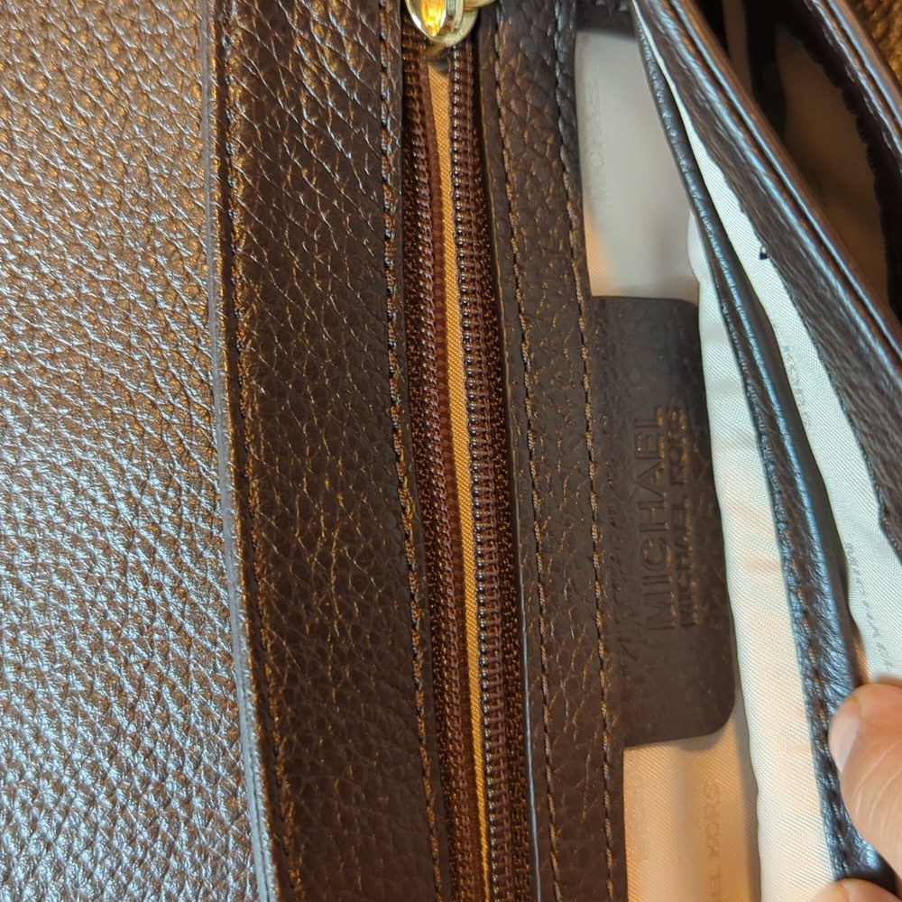 Shoulder bag - Picture 2 of 2